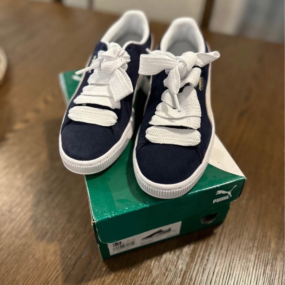 Puma Kids Dark Blue and White Sneakers